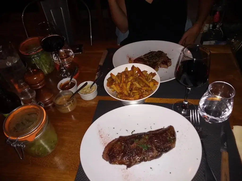 Jef Molenaers_Le Bar'back_Thonon-les-Bains_reseña