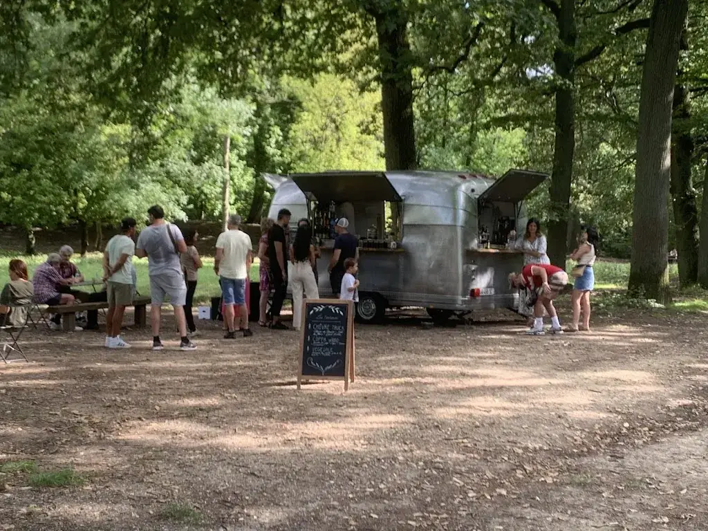 Le Wood Truck_Saint-Leu-la-Forêt_slider_image_2