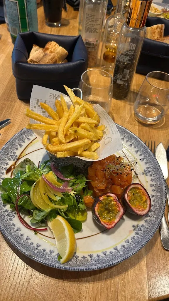 Leila Fadlaoui_La Marianne_Saint-Gratien_review