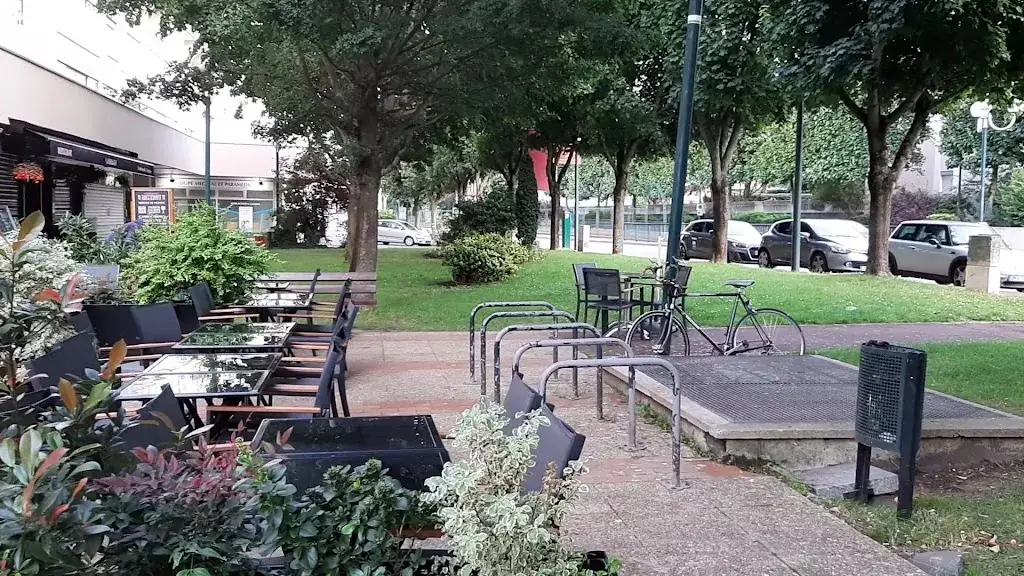 La Terrasse De Mathilde_Saint-Gratien_slider_image_2