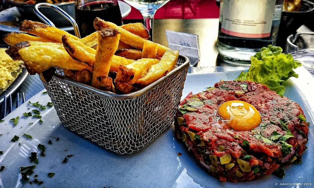 La Terrasse De Mathilde_Saint-Gratien_slider_image_3