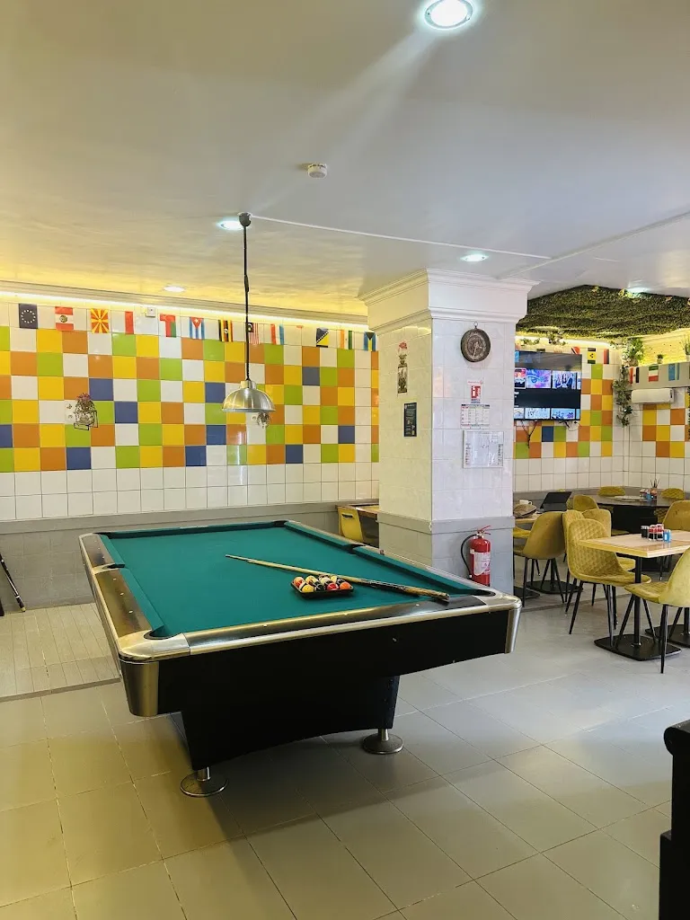 ZOM ZOM RESTAURANT_Saint-Gratien_slider_image_2