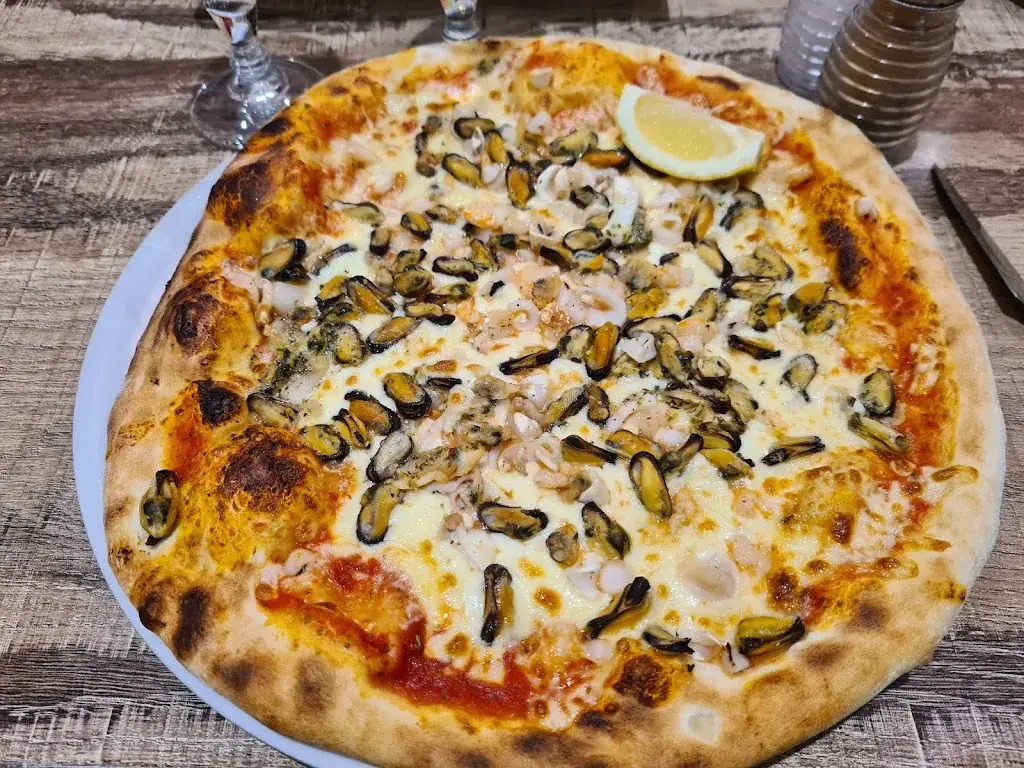 Tina LC_Les Cygnes_Saint-Gratien_review