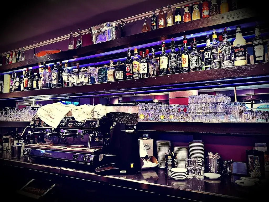 Clos du chateau_Saint-Gratien_slider_image_3