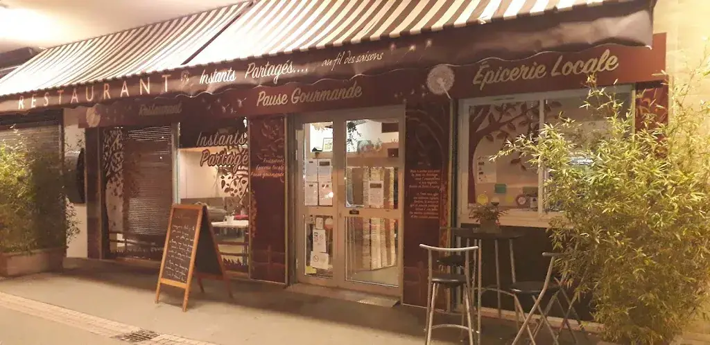 Restaurant Instants Partagés Restaurant in Échirolles