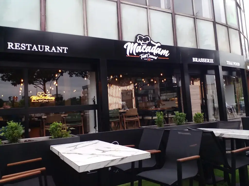 Macadam Restaurant_Rosny-sous-Bois_slider_image_1