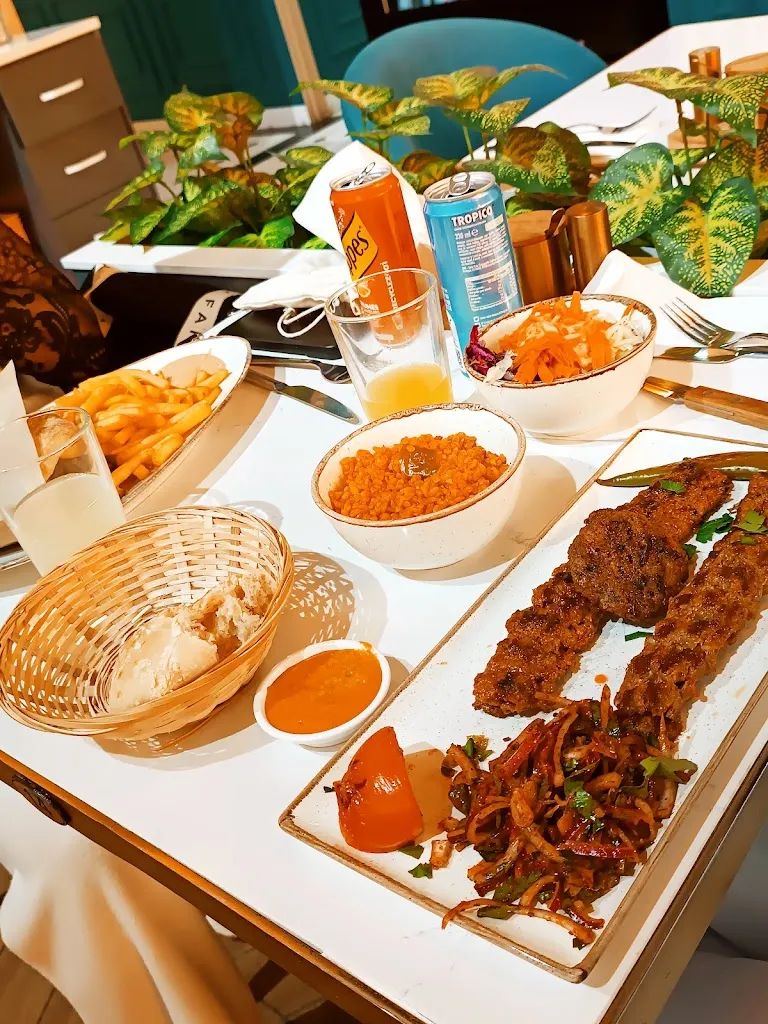 Izgara_Rosny-sous-Bois_slider_image_3