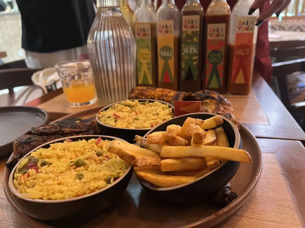 Adeline Macaraig_Caravana - Poulet mariné_Rosny-sous-Bois_avis