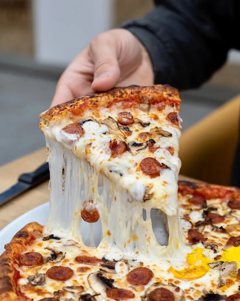 Pizza Time® Rosny-sous-Bois_Rosny-sous-Bois_slider_image_2