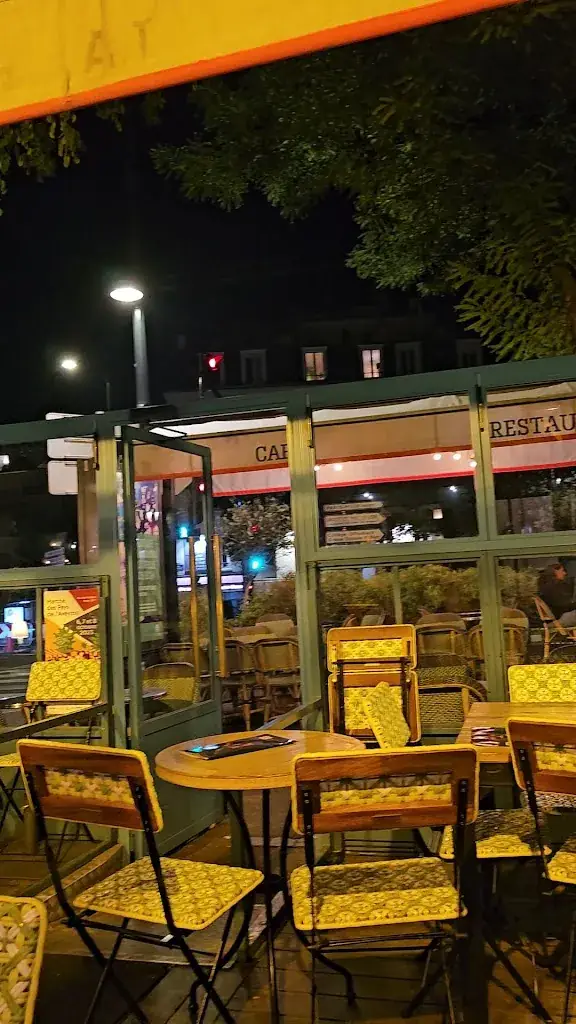 Mariel Mijares_La Fraternité_Saint-Mandé_review