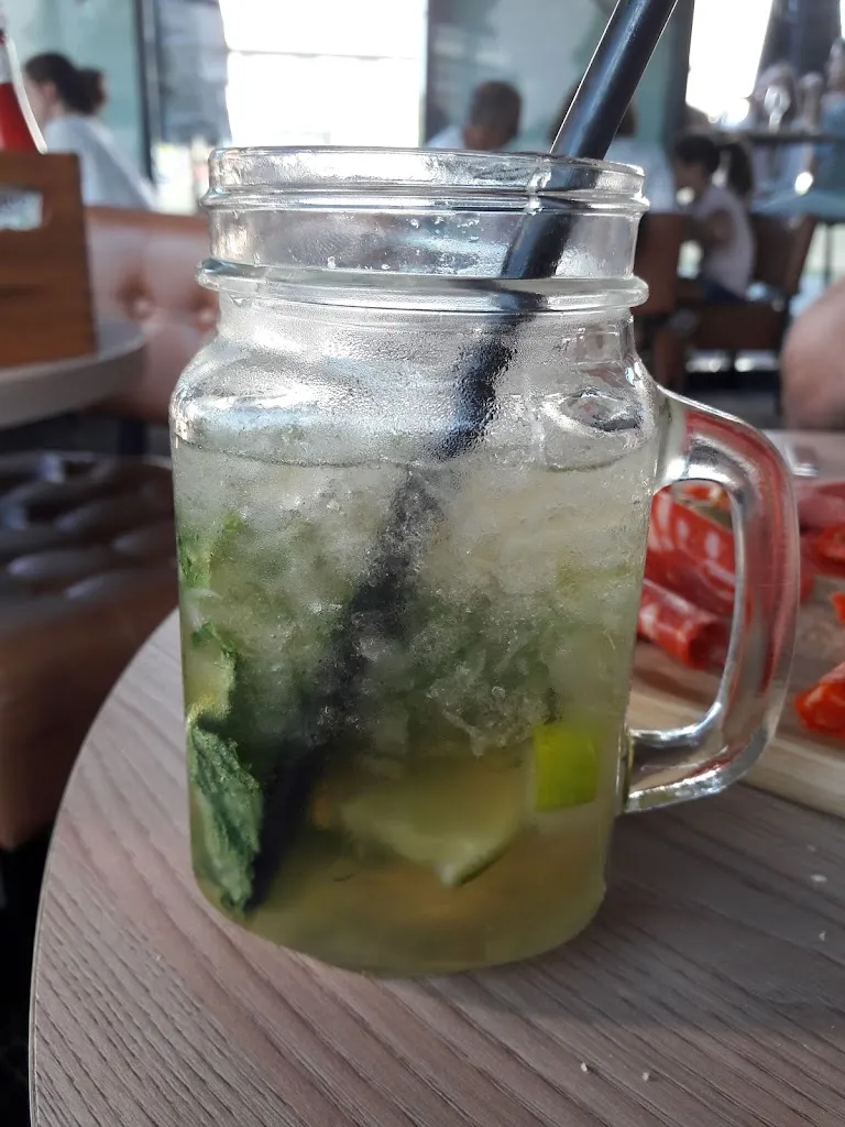 Menu_Up To You SQY - Bar Pub Restaurant_Montigny-le-Bretonneux_image_5