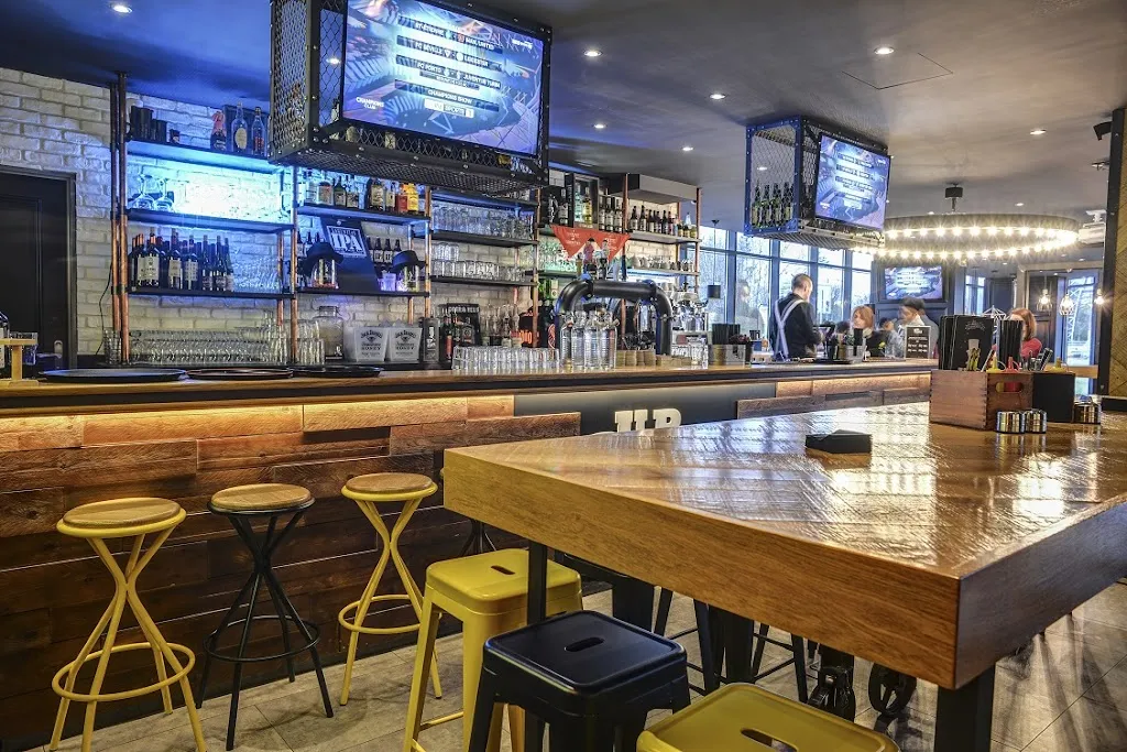 Up To You SQY - Bar Pub Restaurant restaurante en Montigny-le-Bretonneux