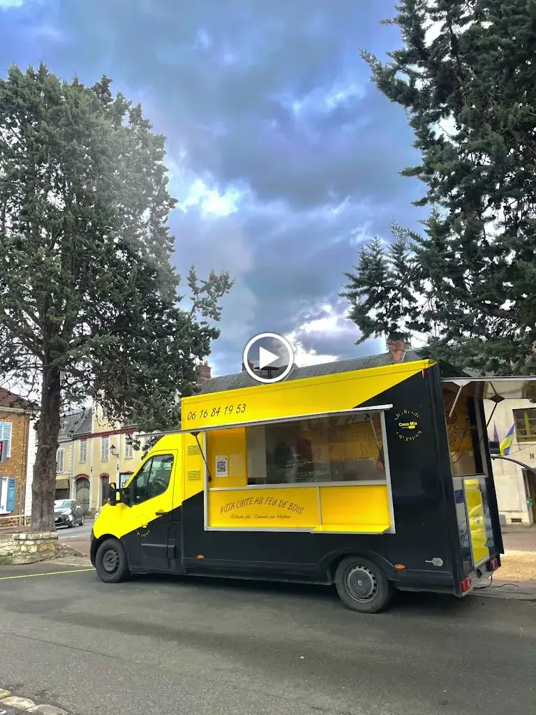 Camion pizza au feu de bois- Casa Mia_Saint-Vrain_slider_image_3