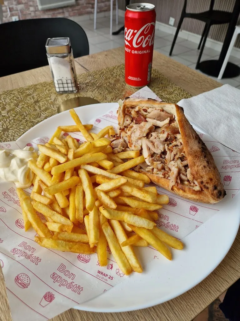 PIZZERIA MAISON restaurant in Sammeron