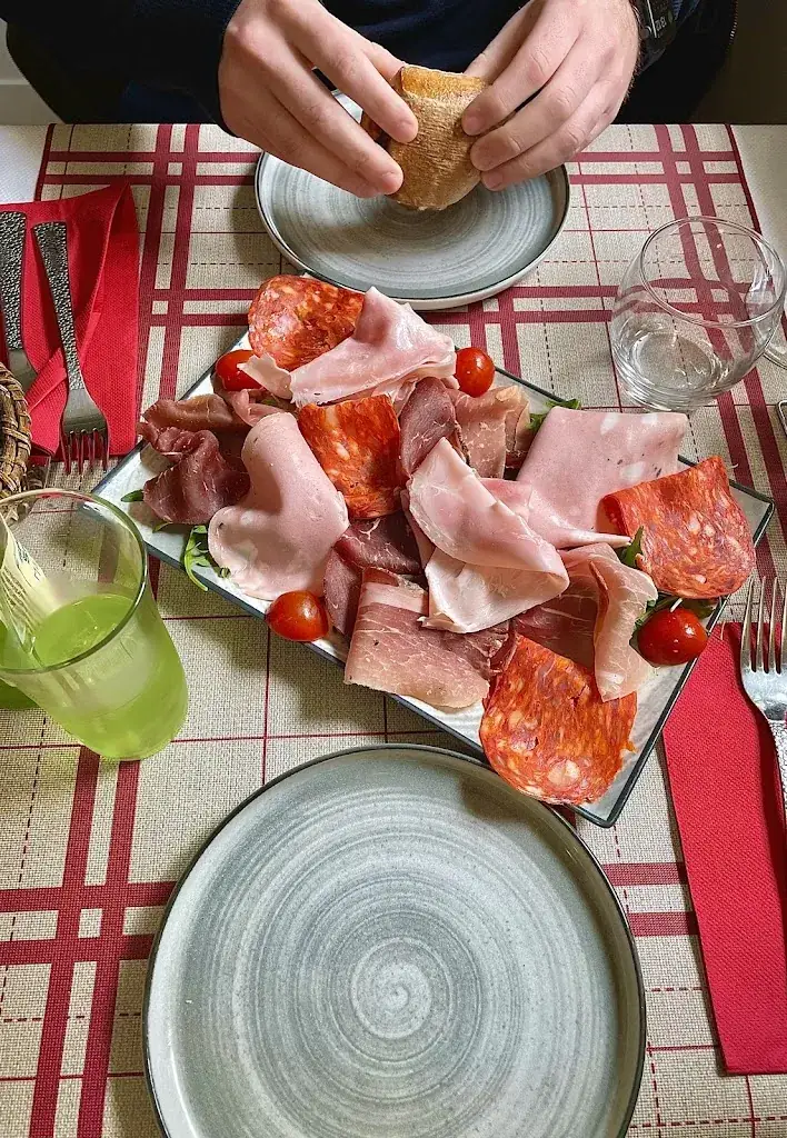 Menu_Georgio_Saint-Prix_image_8