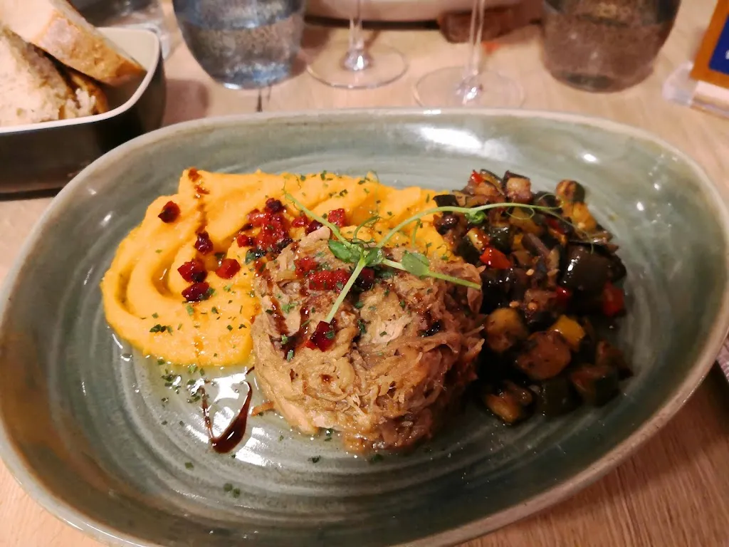 RESTAURANT Verre Chez Moi_Saint-Prix_slider_image_3