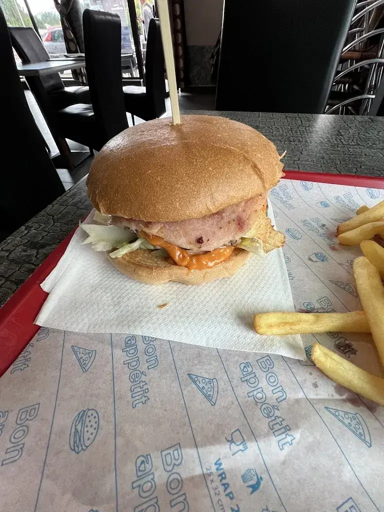 Sheun Norris_L'edelweiss_Échirolles_review