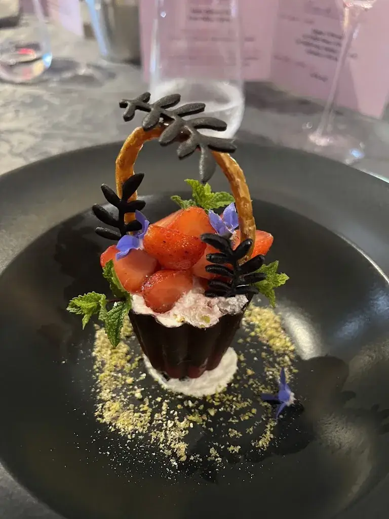 Chez Franck et Francine_Saint-Prix_slider_image_2