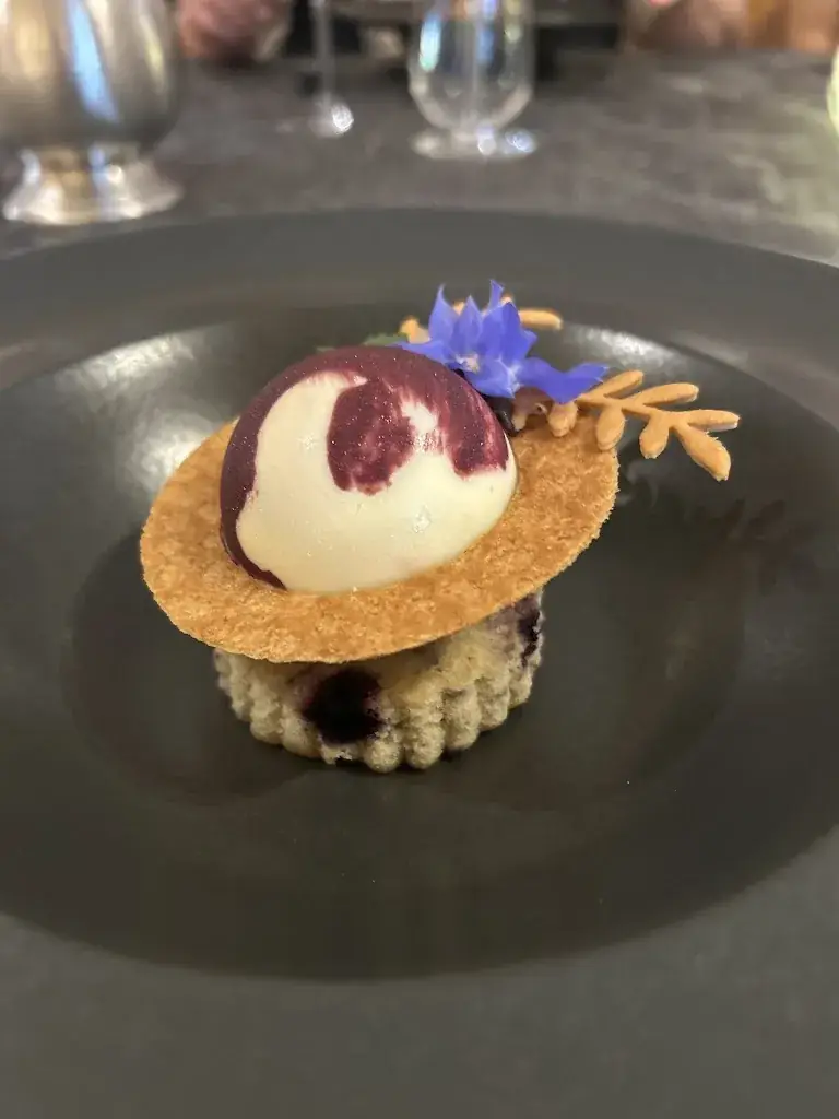 Chez Franck et Francine_Saint-Prix_slider_image_3