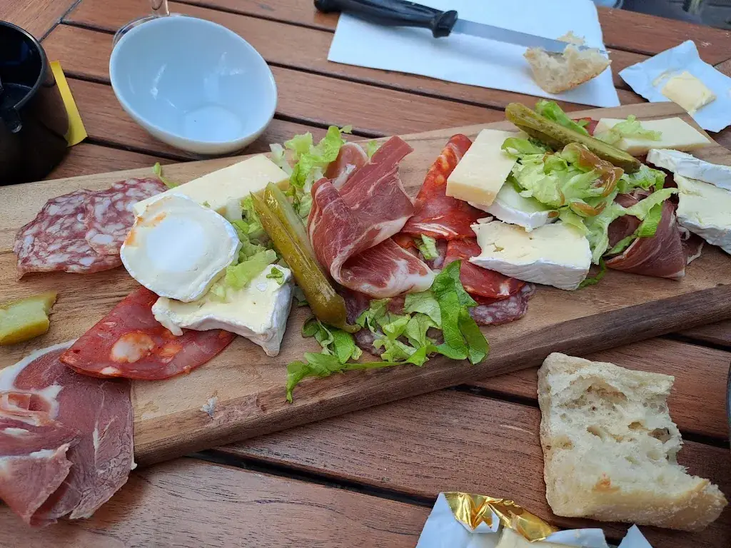 Le Chartreux_Saulx-les-Chartreux_slider_image_2