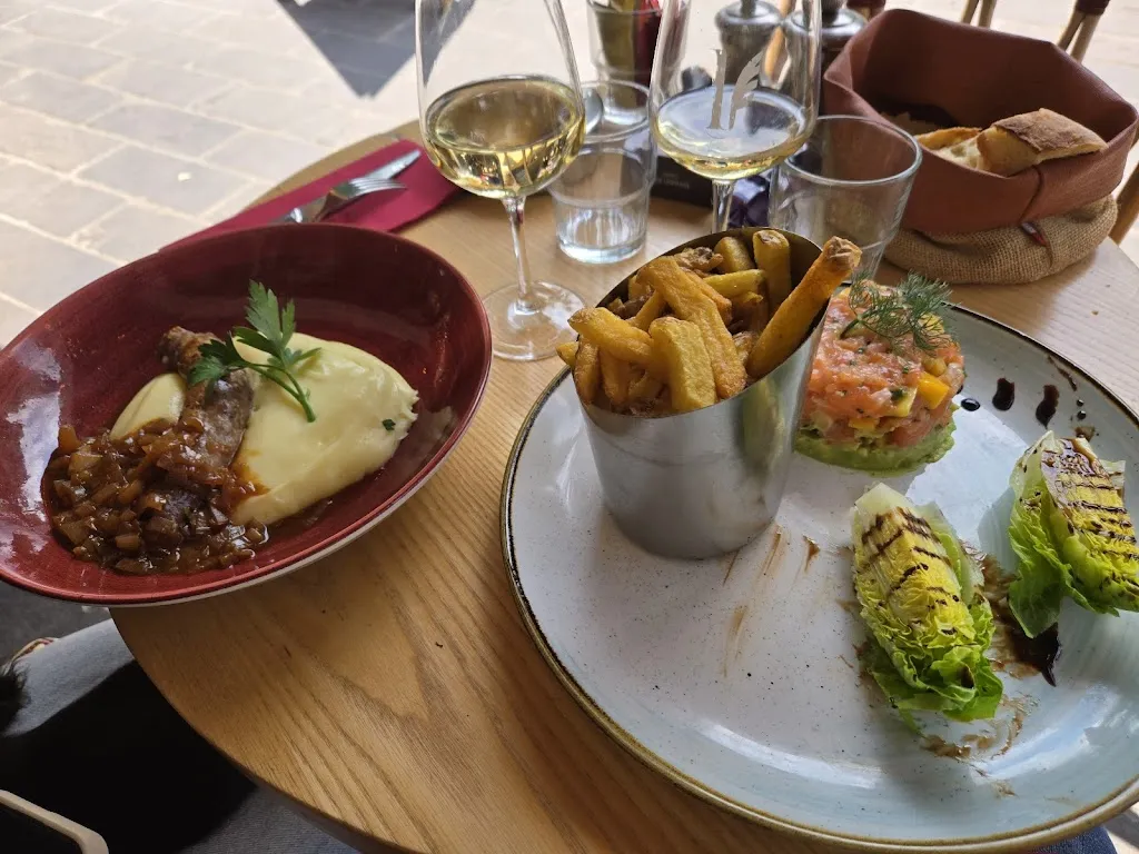 Les Félibres_Sceaux_slider_image_3