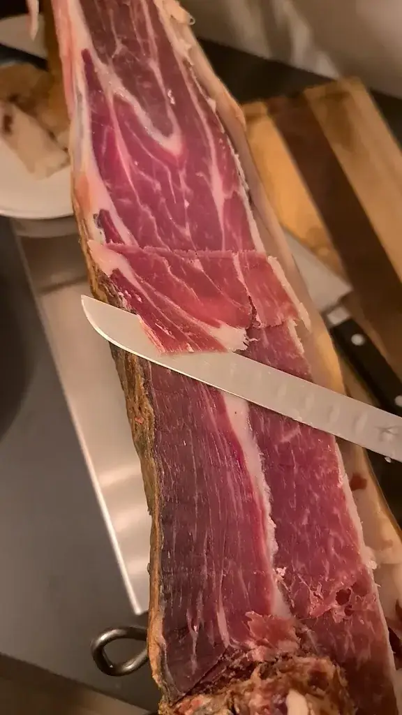 L'Antre-Potes_Sceaux_slider_image_2