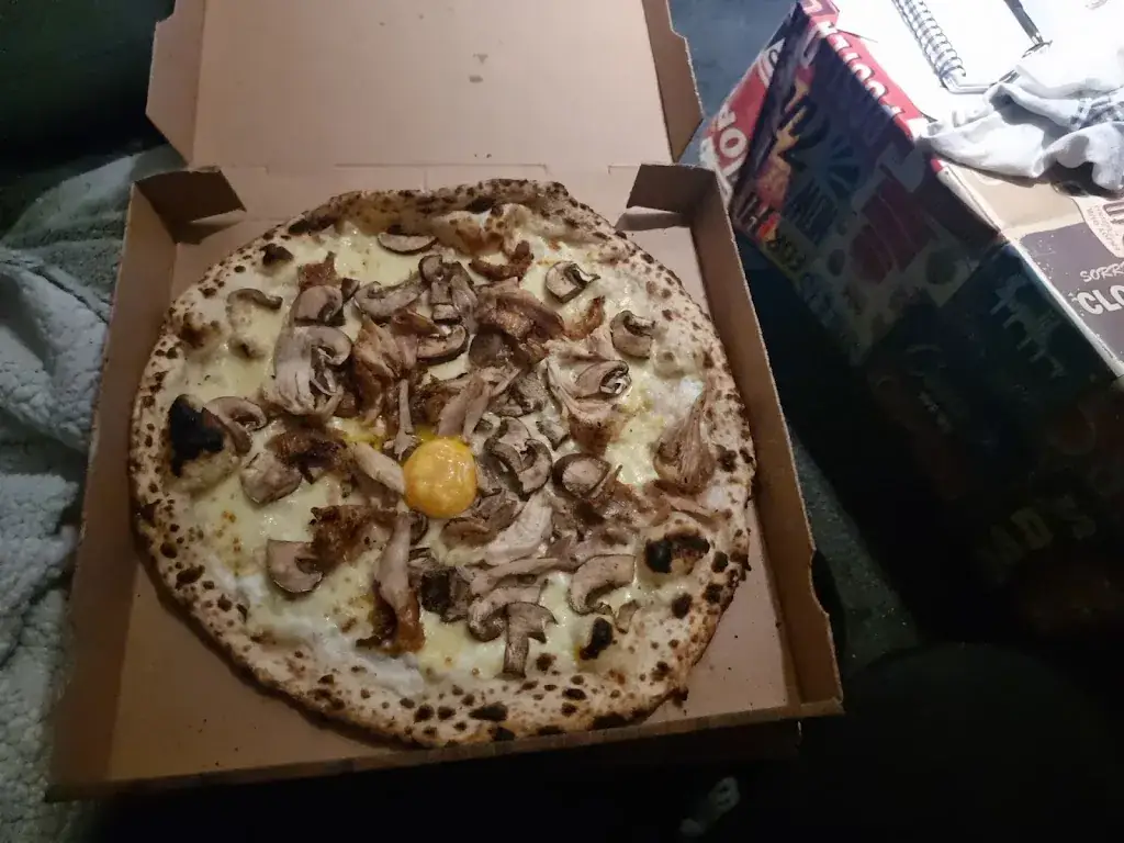 Casa Mia Pizza Soisy Sur ECOLE_Soisy-sur-École_slider_image_2