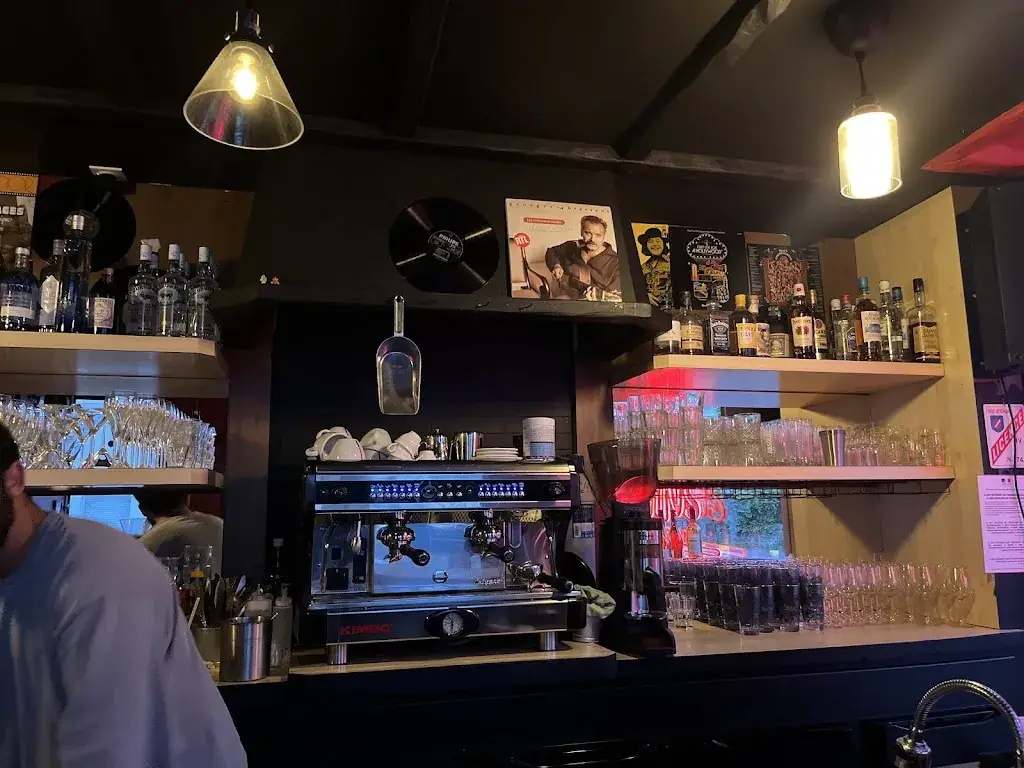 Les copains d’abord restaurant in Soisy-sous-Montmorency