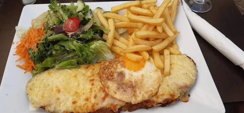 Menu_Brasserie Les Marronniers_Sèvres_image_5