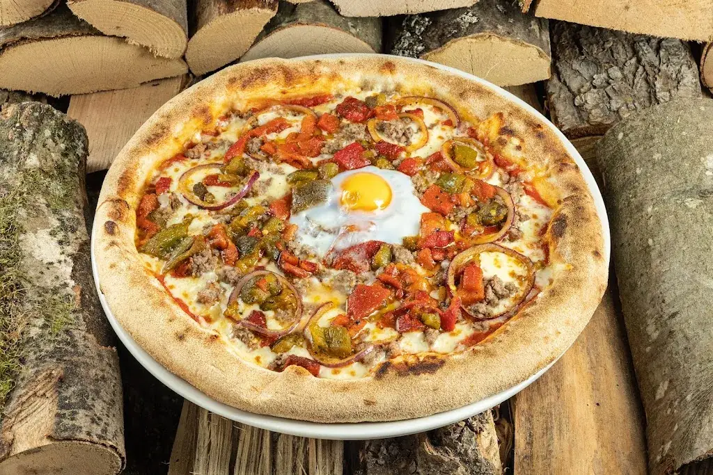 Fuoco Pizzas Echirolles - Au Feu de Bois - Livraison à Domicile_Échirolles_slider_image_3