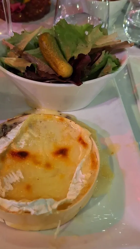 The Interpreter_Serris_slider_image_2