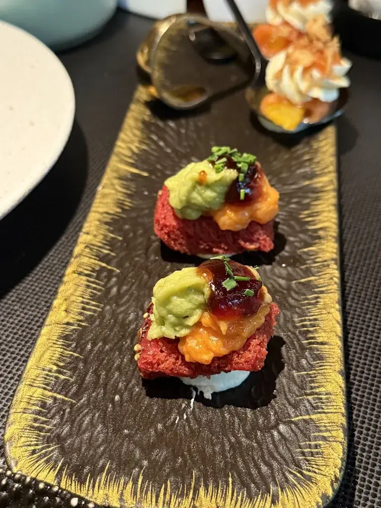 Peach Phimphisa_Sushiclub Serris_Serris_Bewertung