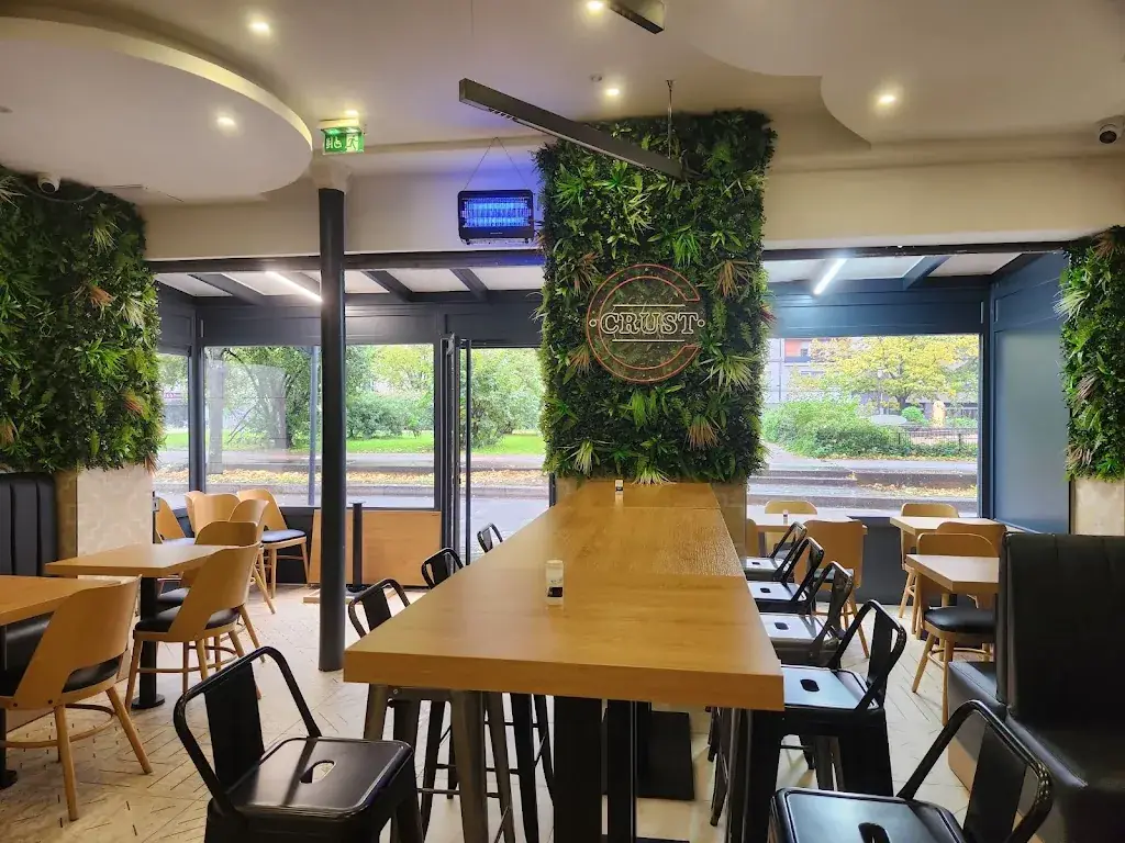 CRUST - La plaine saint denis restaurant à Saint-Denis