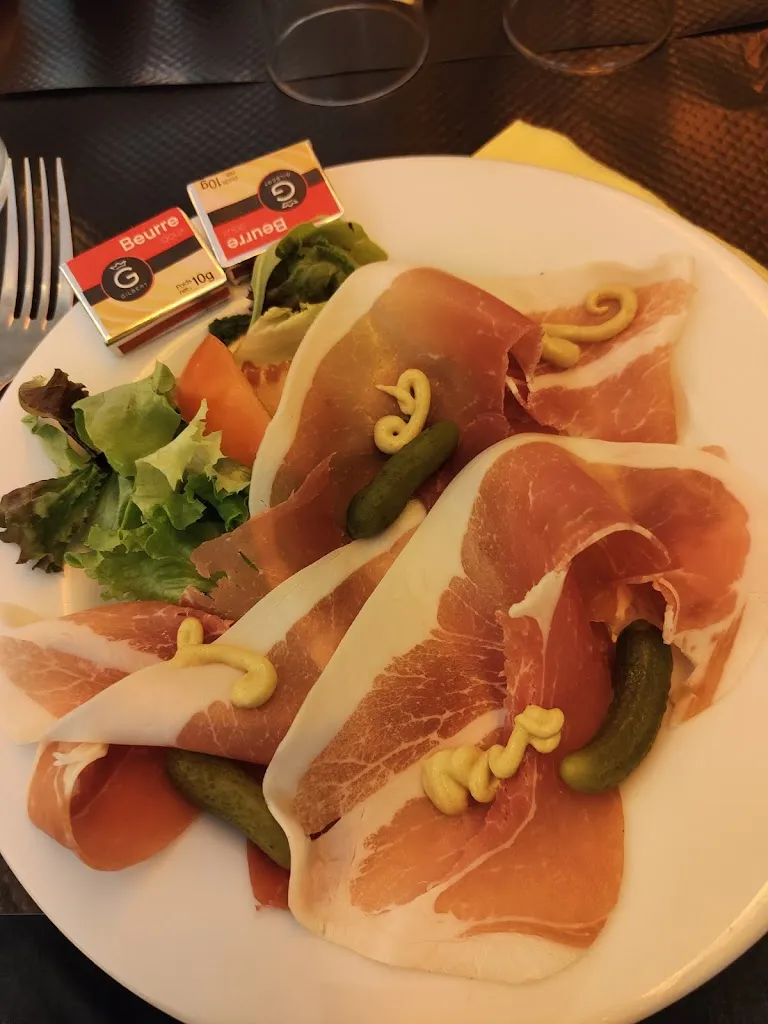 Menu_LA TABLE RONDE - Restaurant et Hotel_Saint-Denis_image_8