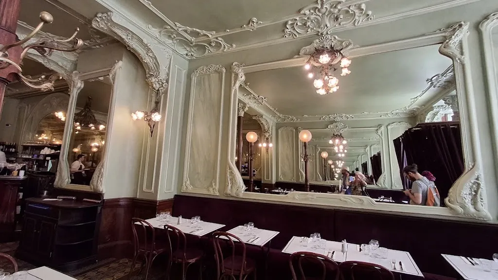 Bouillon Julien_Paris_slider_image_3