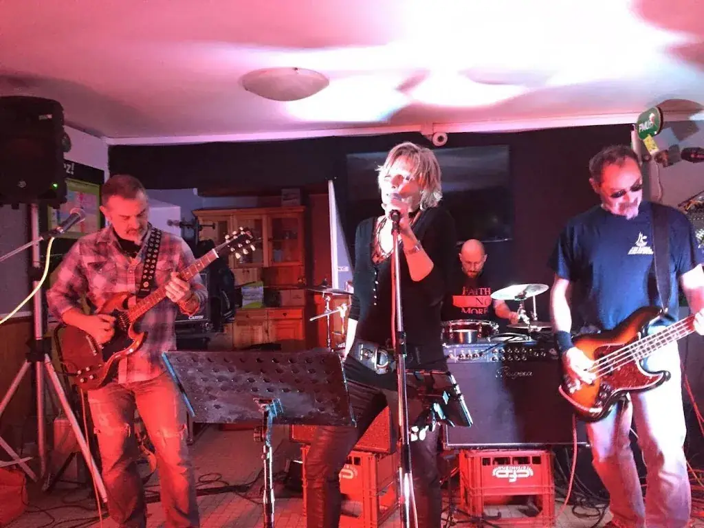 Café de la Poste - Tabac - CBD - - Cigares - Vins - Jeux - Cadeaux -_Septeuil_slider_image_2