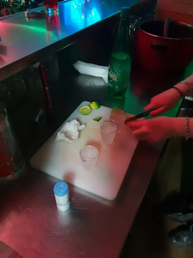 Café de la Poste - Tabac - CBD - - Cigares - Vins - Jeux - Cadeaux -_Septeuil_slider_image_3