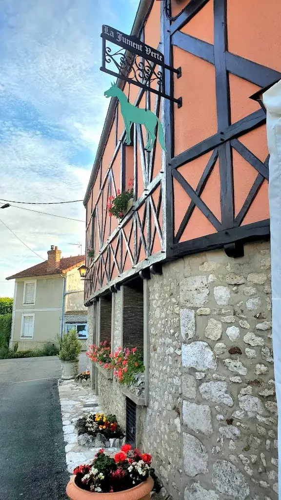 J KC_la jument verte_Montchauvet_review