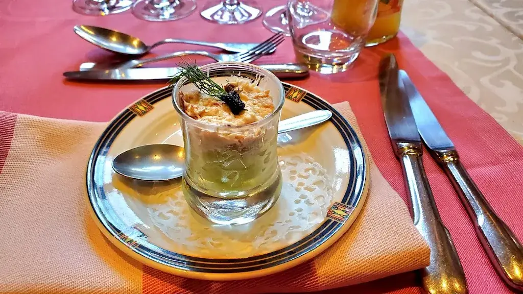 la jument verte_Montchauvet_slider_image_2