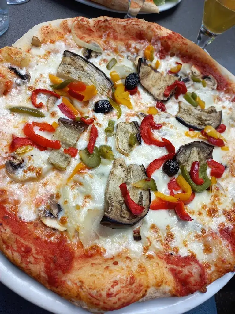 Casale pizza_Échirolles_slider_image_3