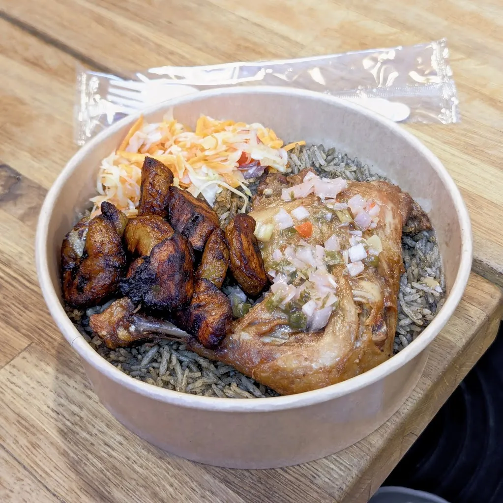 Chez Adou Restaurant in Survilliers