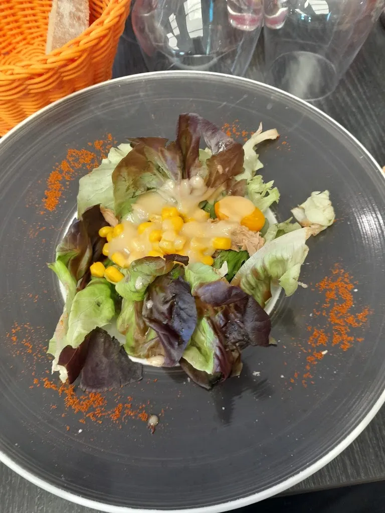 Restaurant Au Petit Grillon_Francheville_slider_image_3