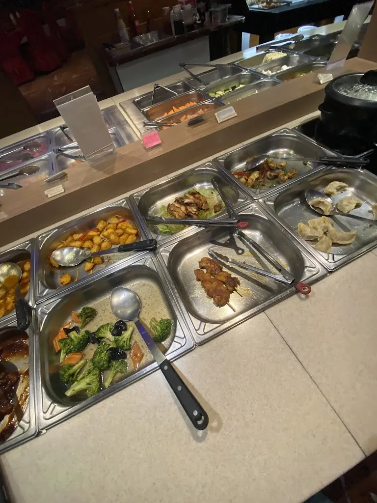 Angélina Géminiani_Villa D'Or_Savigny-le-Temple_review