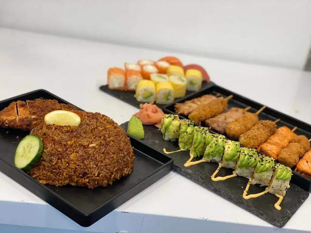 SUSHI S’THAI_Savigny-le-Temple_slider_image_2