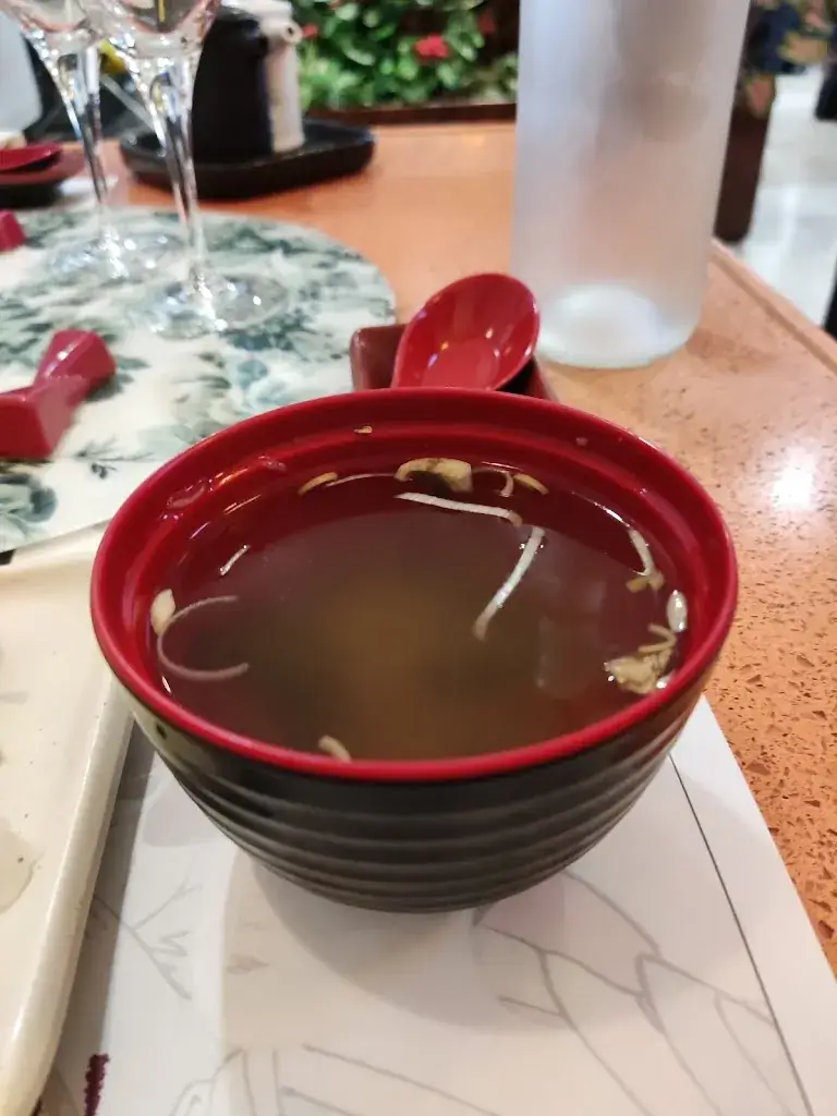 Mathieu B._Yama Yen_Sucy-en-Brie_avis