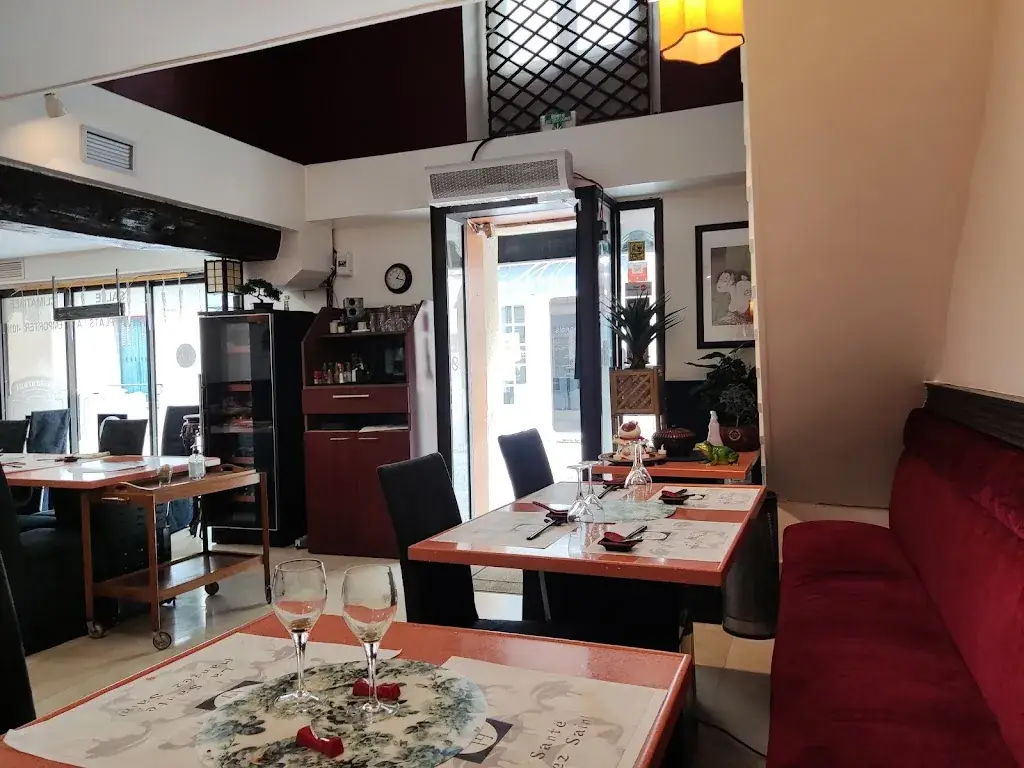 Yama Yen_Sucy-en-Brie_slider_image_3