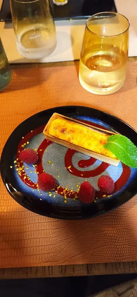 camille coudriau_Le Sixieme Sens_Sucy-en-Brie_review