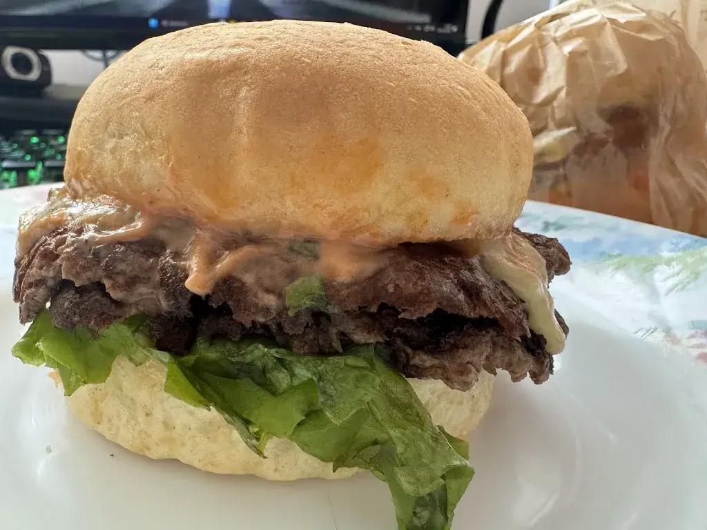 thomas fernandez_Trois B_Sucy-en-Brie_review