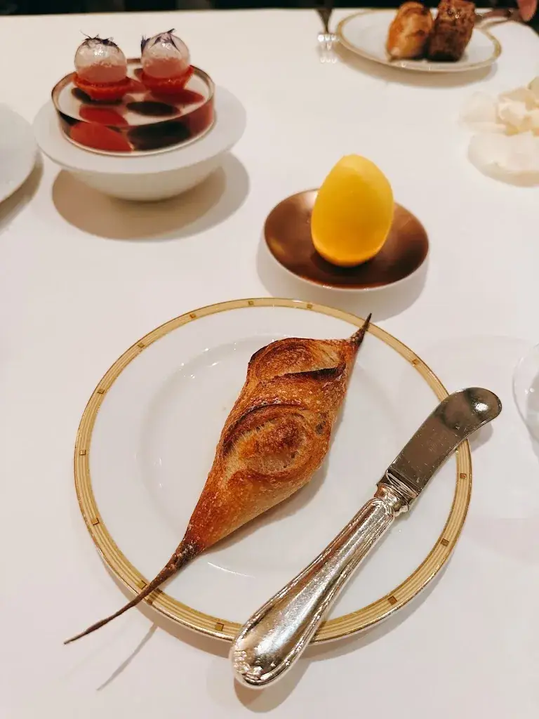 Menu_Le Cinq_Paris_image_6