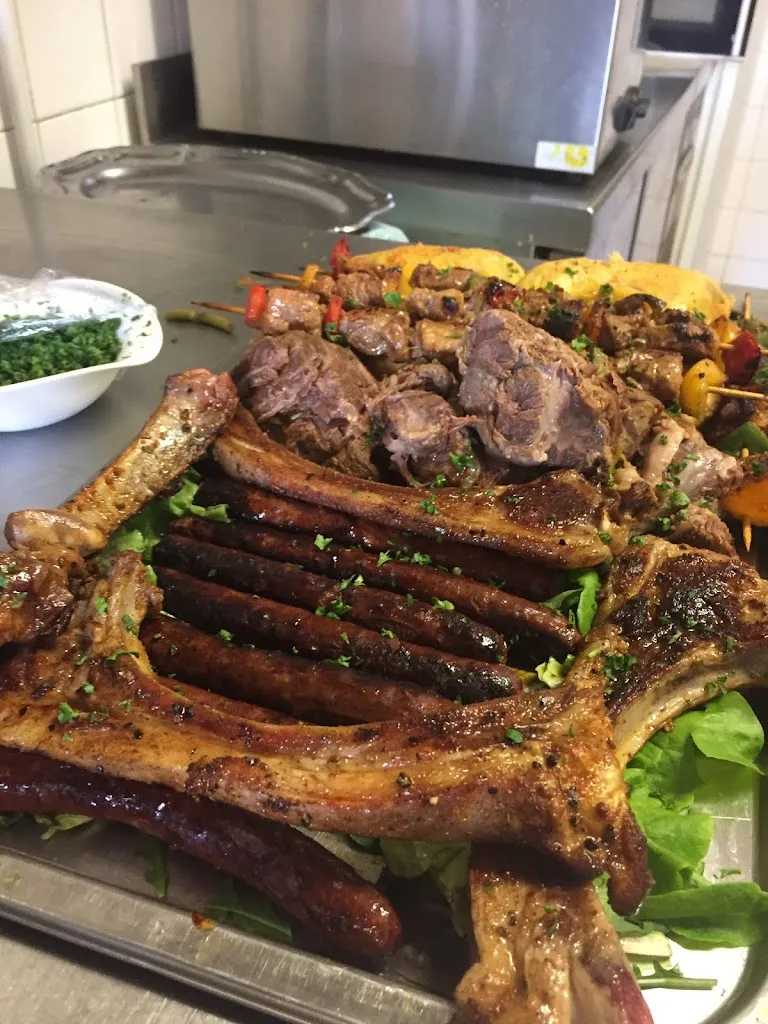 Le Mouflon d'or BAR, HÔTEL RESTAURANT FDJ_Trilport_slider_image_3